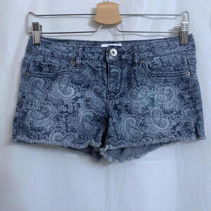 Aeropostle Shorty Denim Jean Shorts Women's Size 3/4 Blue Paisley 2 1/2" Inseam